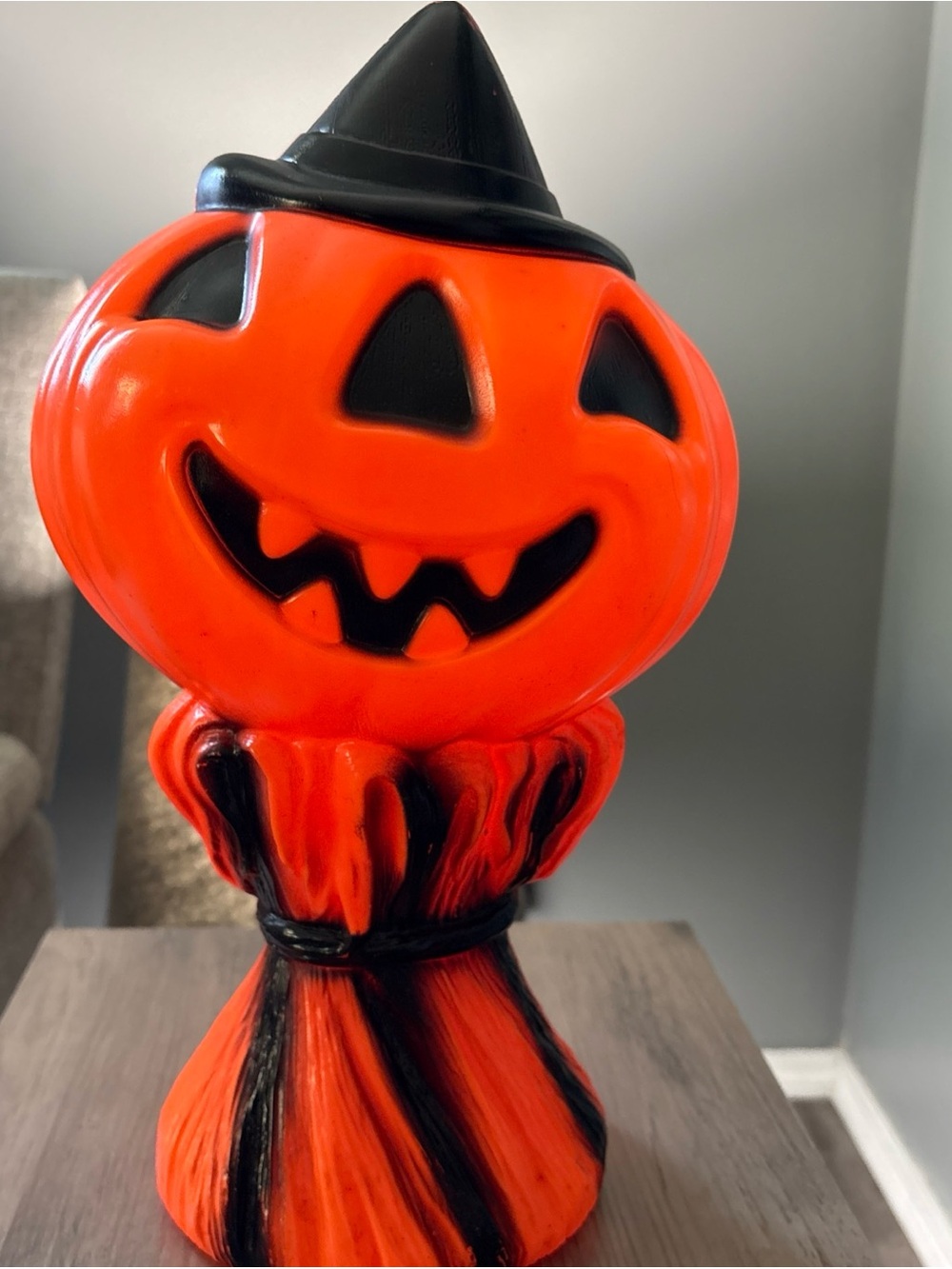 Vintage 1969 Empire Halloween Pumpkin Haystack 14” Tabletop Blow Mold No Cord